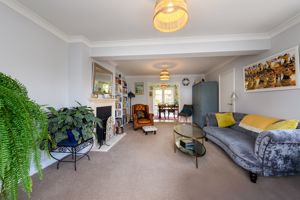 Sitting Room- click for photo gallery